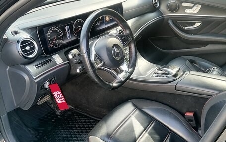 Mercedes-Benz E-Класс AMG, 2017 год, 4 300 000 рублей, 13 фотография