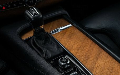 Volvo XC90 II рестайлинг, 2018 год, 4 317 831 рублей, 23 фотография