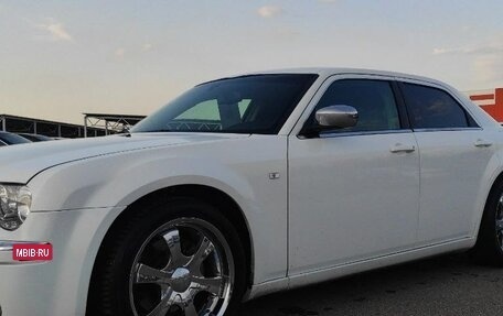 Chrysler 300C II, 2007 год, 990 000 рублей, 4 фотография