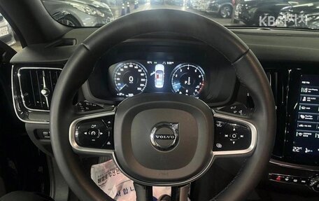 Volvo S60 III, 2022 год, 3 268 000 рублей, 10 фотография