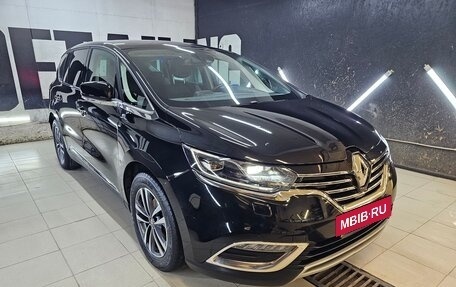 Renault Espace V рестайлинг, 2019 год, 2 290 000 рублей, 2 фотография