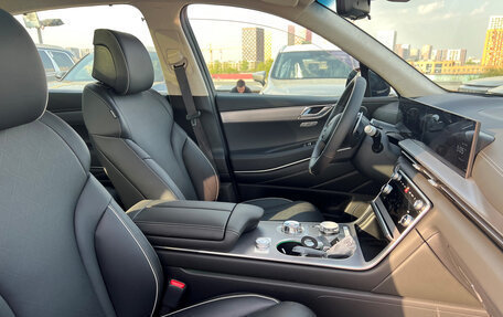 Genesis GV80 I, 2025 год, 11 990 000 рублей, 6 фотография