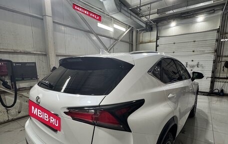 Lexus NX I, 2015 год, 2 990 000 рублей, 9 фотография