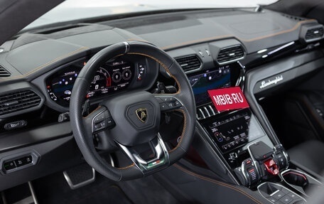 Lamborghini Urus I, 2023 год, 32 990 000 рублей, 8 фотография