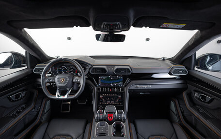 Lamborghini Urus I, 2023 год, 32 990 000 рублей, 28 фотография
