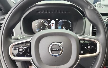 Volvo XC90 II рестайлинг, 2022 год, 5 150 000 рублей, 9 фотография