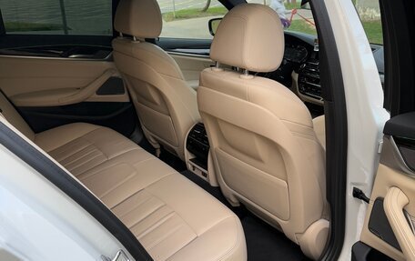 BMW 5 серия, 2020 год, 4 350 000 рублей, 10 фотография