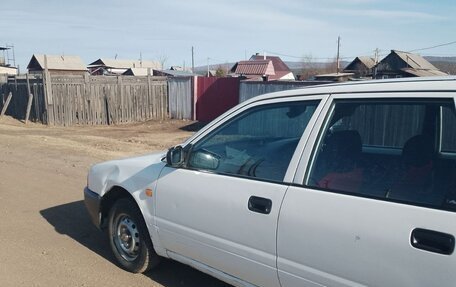 Nissan Avenir II, 1998 год, 4 фотография