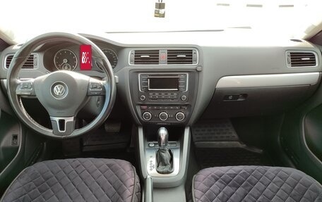 Volkswagen Jetta VI, 2013 год, 1 450 000 рублей, 7 фотография