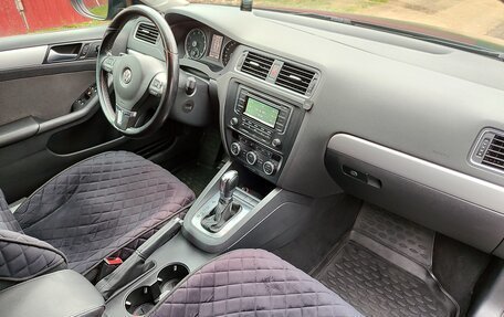 Volkswagen Jetta VI, 2013 год, 1 450 000 рублей, 9 фотография