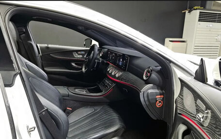 Mercedes-Benz CLS, 2022 год, 5 884 525 рублей, 9 фотография