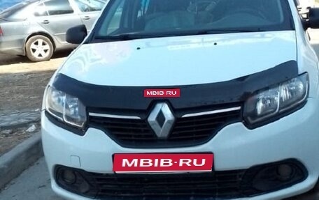 Renault Logan II, 2018 год, 650 000 рублей, 1 фотография