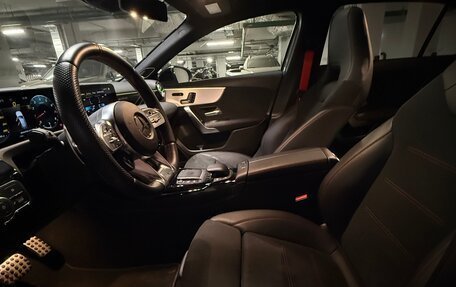 Mercedes-Benz A-Класс AMG, 2021 год, 4 500 000 рублей, 19 фотография