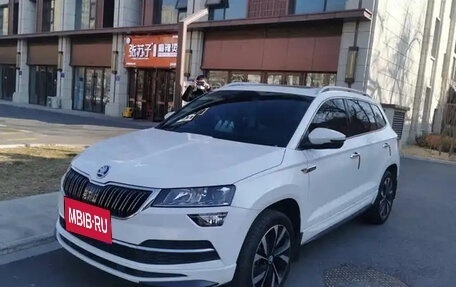 Skoda Karoq I, 2022 год, 1 580 000 рублей, 1 фотография