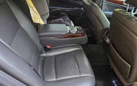Hyundai Equus II, 2015 год, 2 000 000 рублей, 14 фотография