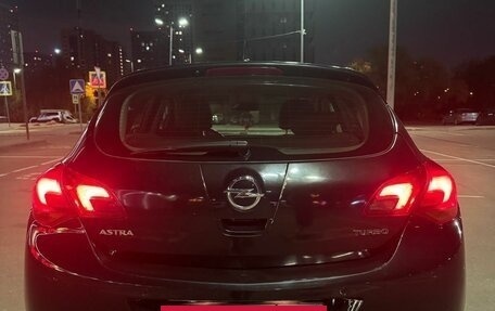 Opel Astra J, 2010 год, 500 000 рублей, 3 фотография