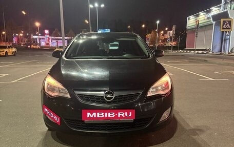Opel Astra J, 2010 год, 500 000 рублей, 4 фотография