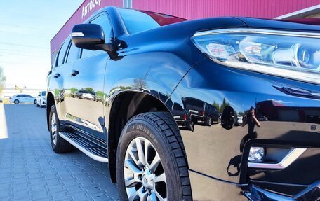 Toyota Land Cruiser Prado 150 рестайлинг 2, 2020 год, 6 200 000 рублей, 9 фотография