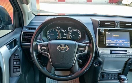 Toyota Land Cruiser Prado 150 рестайлинг 2, 2020 год, 6 200 000 рублей, 17 фотография