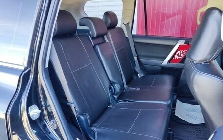 Toyota Land Cruiser Prado 150 рестайлинг 2, 2020 год, 6 200 000 рублей, 25 фотография