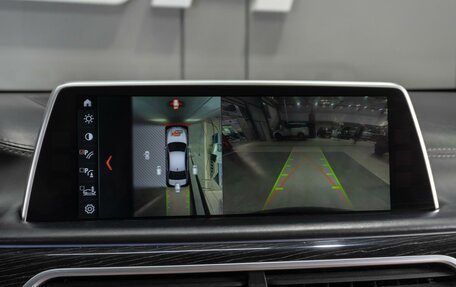 BMW 7 серия, 2015 год, 2 999 000 рублей, 18 фотография
