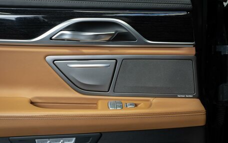 BMW 7 серия, 2015 год, 2 999 000 рублей, 36 фотография