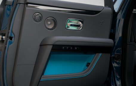 Rolls-Royce Ghost Series II рестайлинг, 2025 год, 75 000 000 рублей, 39 фотография