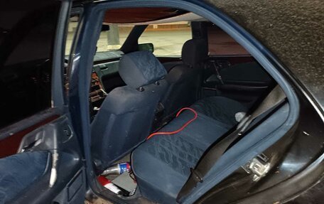 Mercedes-Benz E-Класс, 1995 год, 235 000 рублей, 12 фотография