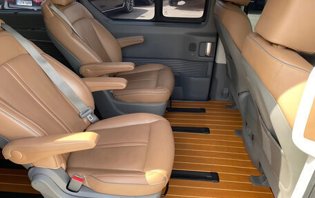 Hyundai Staria, 2023 год, 4 440 800 рублей, 14 фотография