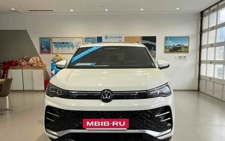 Volkswagen Tiguan, 2025 год, 4 250 000 рублей, 2 фотография