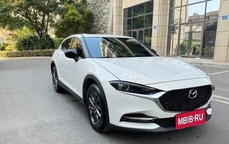 Mazda CX-4, 2021 год, 1 800 000 рублей, 2 фотография