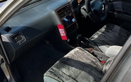 Toyota Carina, 2000 год, 600 000 рублей, 2 фотография