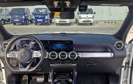 Mercedes-Benz GLB AMG, 2021 год, 3 528 000 рублей, 9 фотография