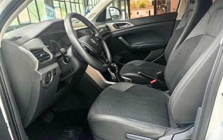 Volkswagen T-Cross I, 2021 год, 1 500 442 рублей, 6 фотография
