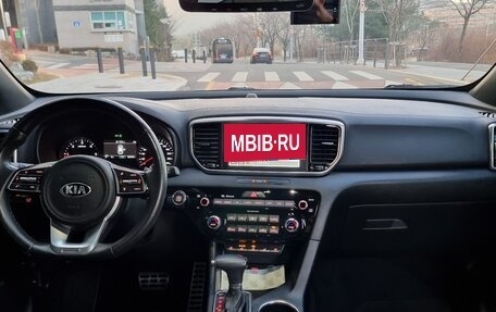 KIA Sportage IV рестайлинг, 2020 год, 1 756 000 рублей, 10 фотография