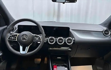 Mercedes-Benz GLA, 2022 год, 2 150 000 рублей, 8 фотография