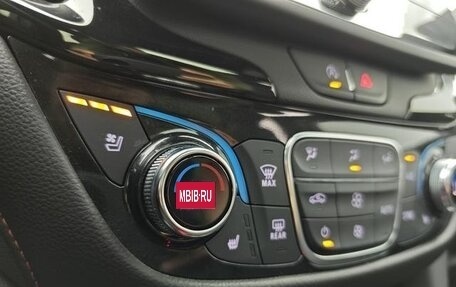 Chevrolet Equinox III, 2021 год, 1 900 200 рублей, 13 фотография