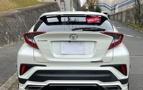 Toyota C-HR I рестайлинг, 2021 год, 1 448 000 рублей, 7 фотография