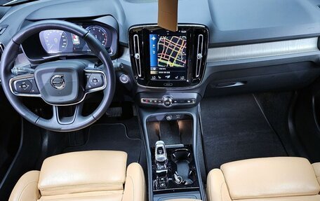 Volvo XC40 I, 2021 год, 2 650 000 рублей, 8 фотография
