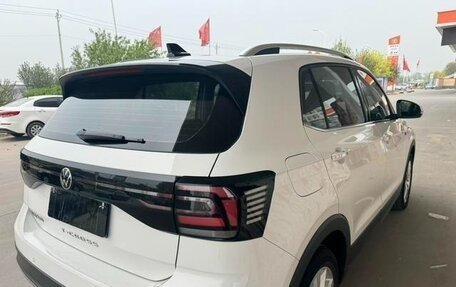 Volkswagen T-Cross I, 2021 год, 1 480 442 рублей, 7 фотография