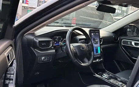 Ford Explorer VI, 2020 год, 2 850 000 рублей, 9 фотография