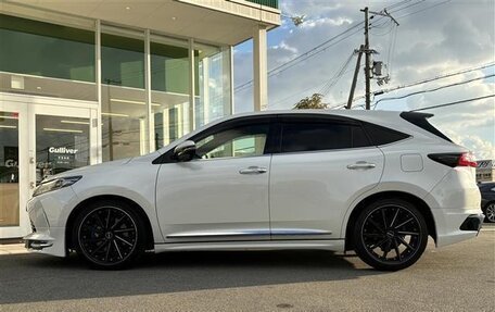 Toyota Harrier, 2020 год, 2 396 000 рублей, 2 фотография