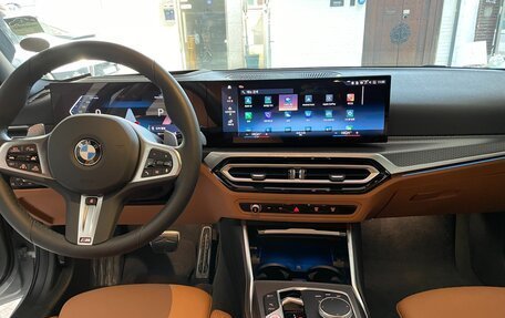 BMW 3 серия, 2022 год, 3 324 000 рублей, 10 фотография