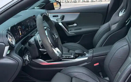 Mercedes-Benz CLA AMG, 2021 год, 4 100 000 рублей, 8 фотография