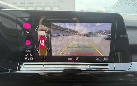 Volkswagen Golf VIII, 2021 год, 2 182 000 рублей, 10 фотография