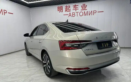 Skoda Superb III рестайлинг, 2021 год, 2 200 000 рублей, 4 фотография