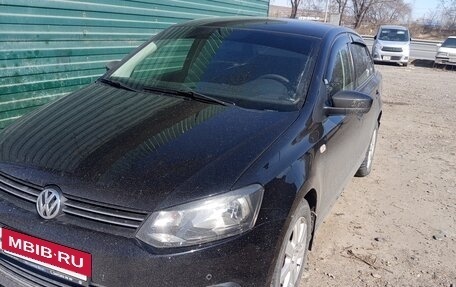 Volkswagen Polo VI (EU Market), 2011 год, 450 000 рублей, 2 фотография