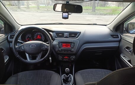KIA Rio III рестайлинг, 2012 год, 899 000 рублей, 3 фотография