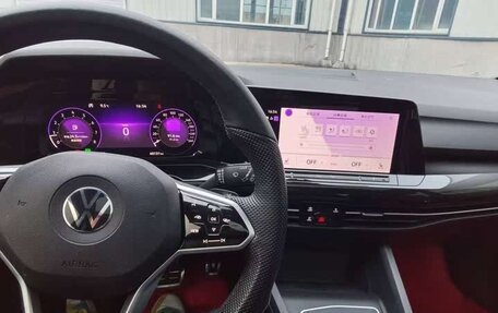 Volkswagen Golf VIII, 2021 год, 2 052 000 рублей, 12 фотография