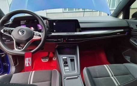 Volkswagen Golf VIII, 2021 год, 2 052 000 рублей, 6 фотография